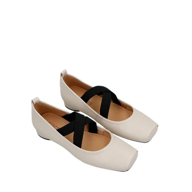 53023-018 Women Flats- Beige