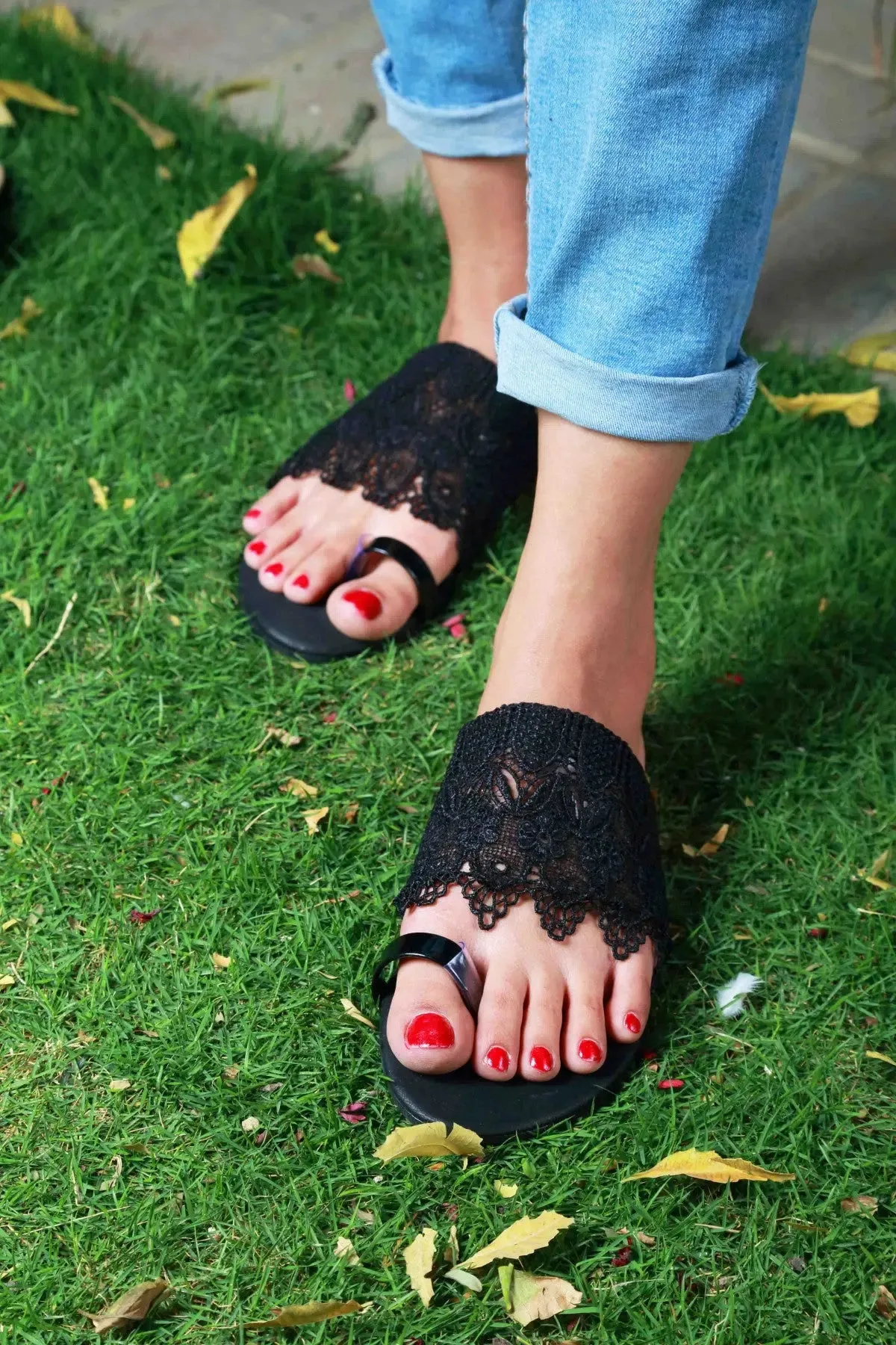 Lace Embellished Sliders