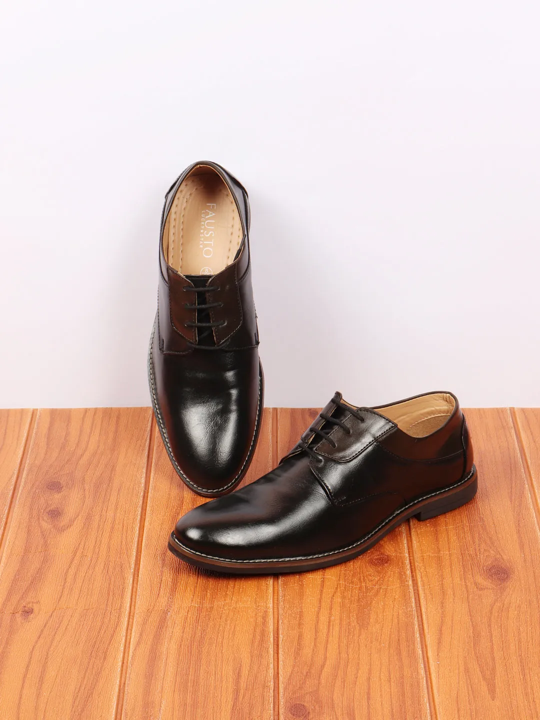 Men Black Lace Up Welted Oxford Shoes