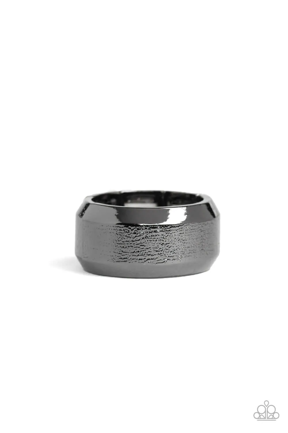 Paparazzi Accessories  - Checkmate #RG1 - Black Urban Ring