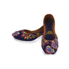 Women's Floral Embroidered Khussa Shoes  - Stylish and Comfortable for Any Occasion