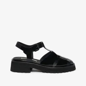 Women's patent leather sandal