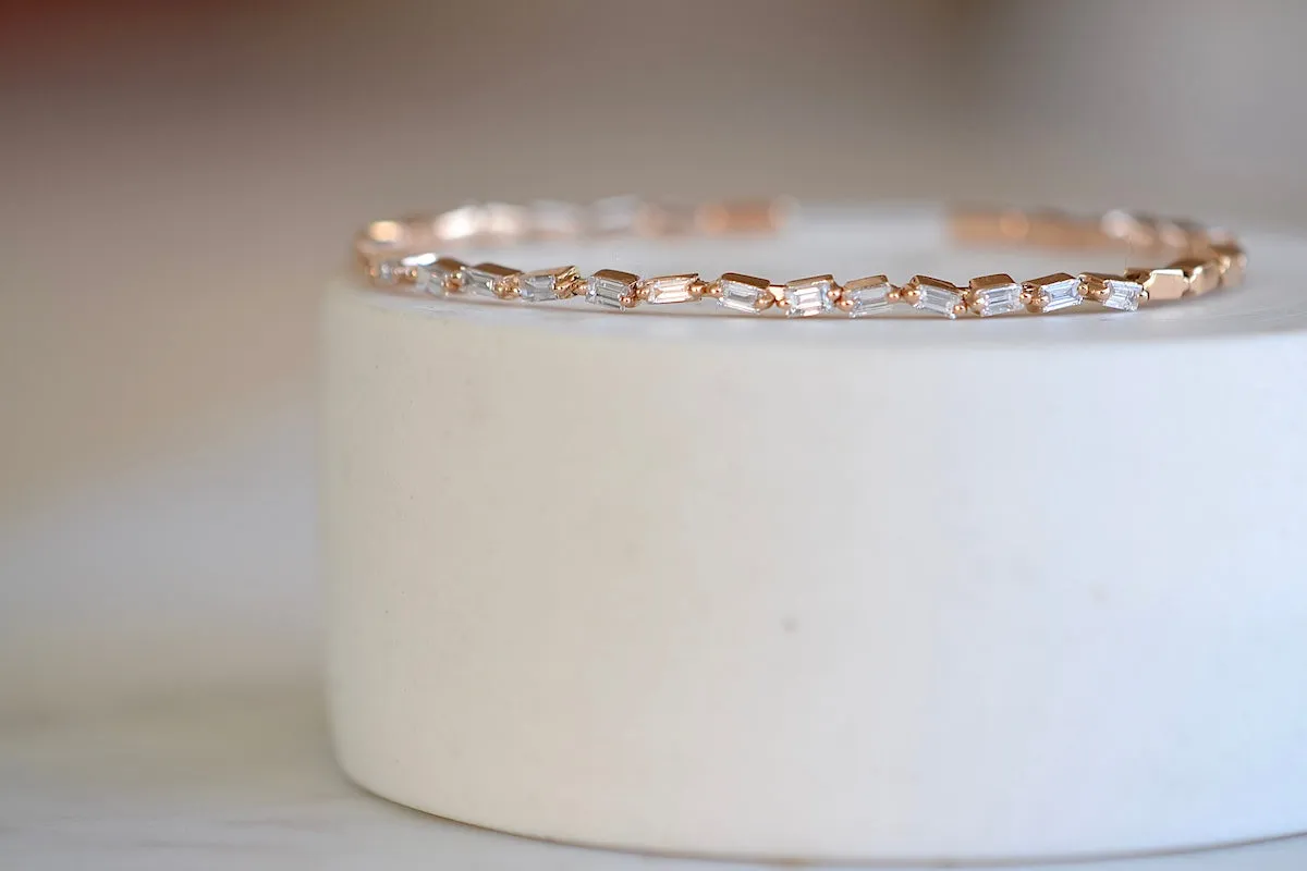 Zig Zag Flexible Diamond Baguette Bangle